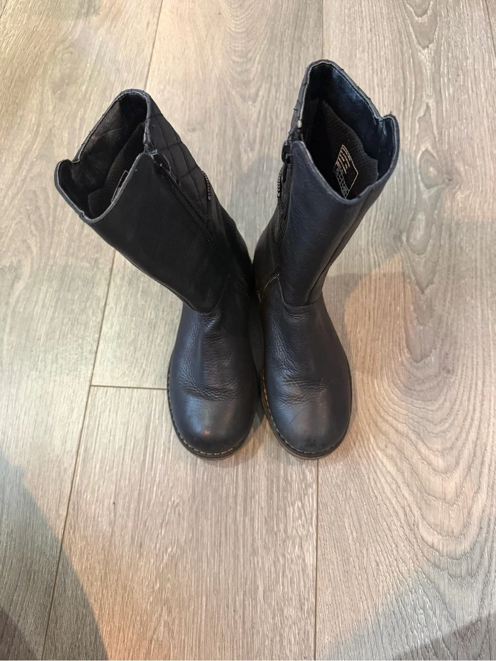 Clarks Black Quilted Shaft Leather Kids' Boot
